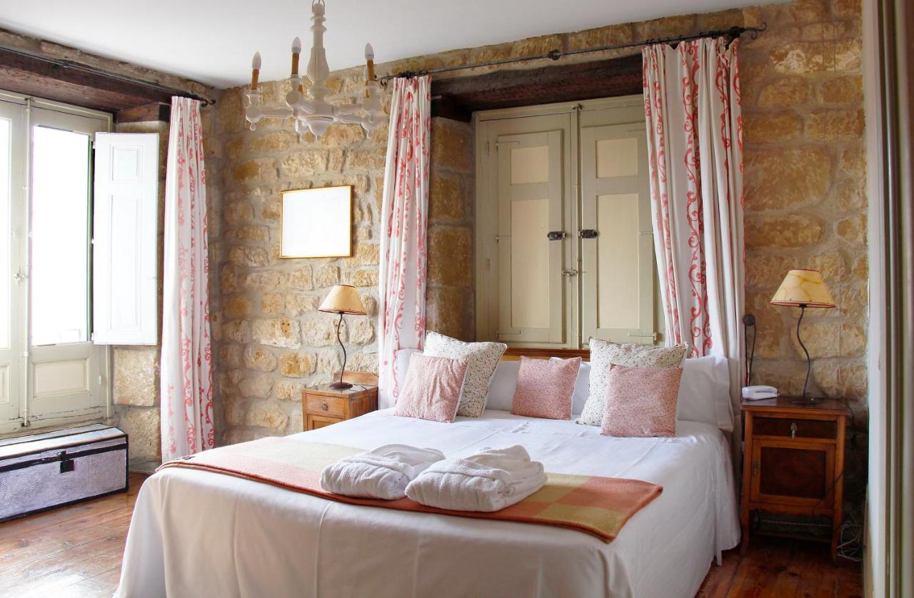 Hospederia Senorio De Brinas Hotel ภายนอก รูปภาพ